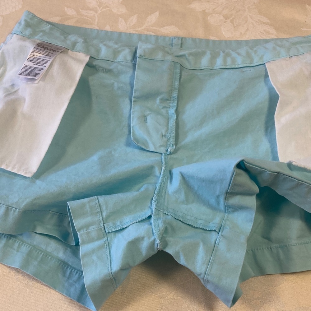 Old Navy 3" Short - Picture 7 of 7